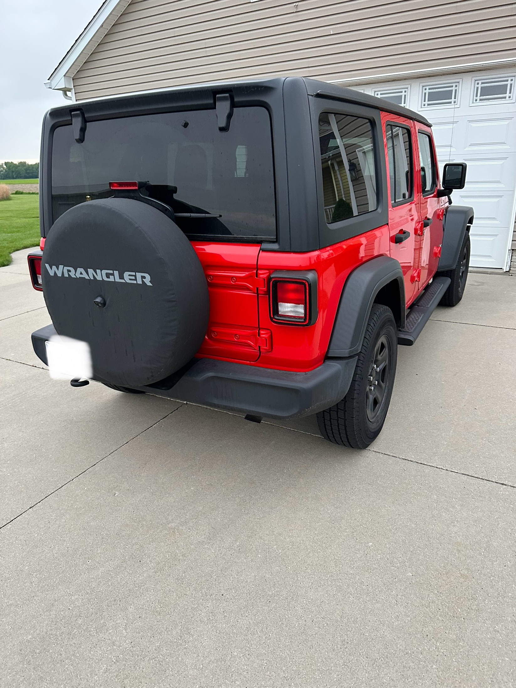Used 2020 Jeep Wrangler Unlimited Sport AWD/4WD image 1