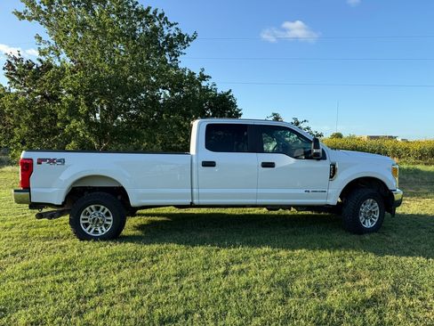 Used 2017 Ford F350 XL w/ STX Appearance Package AWD/4WD image 10