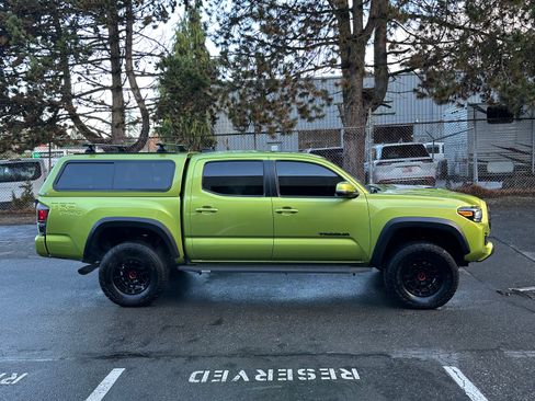 Used 2022 Toyota Tacoma TRD Pro image 11