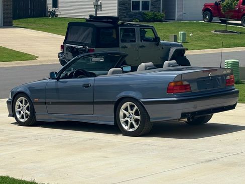 Used 1999 BMW 328i Convertible RWD image 10