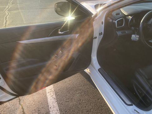 Used 2018 Nissan Maxima Platinum image 12