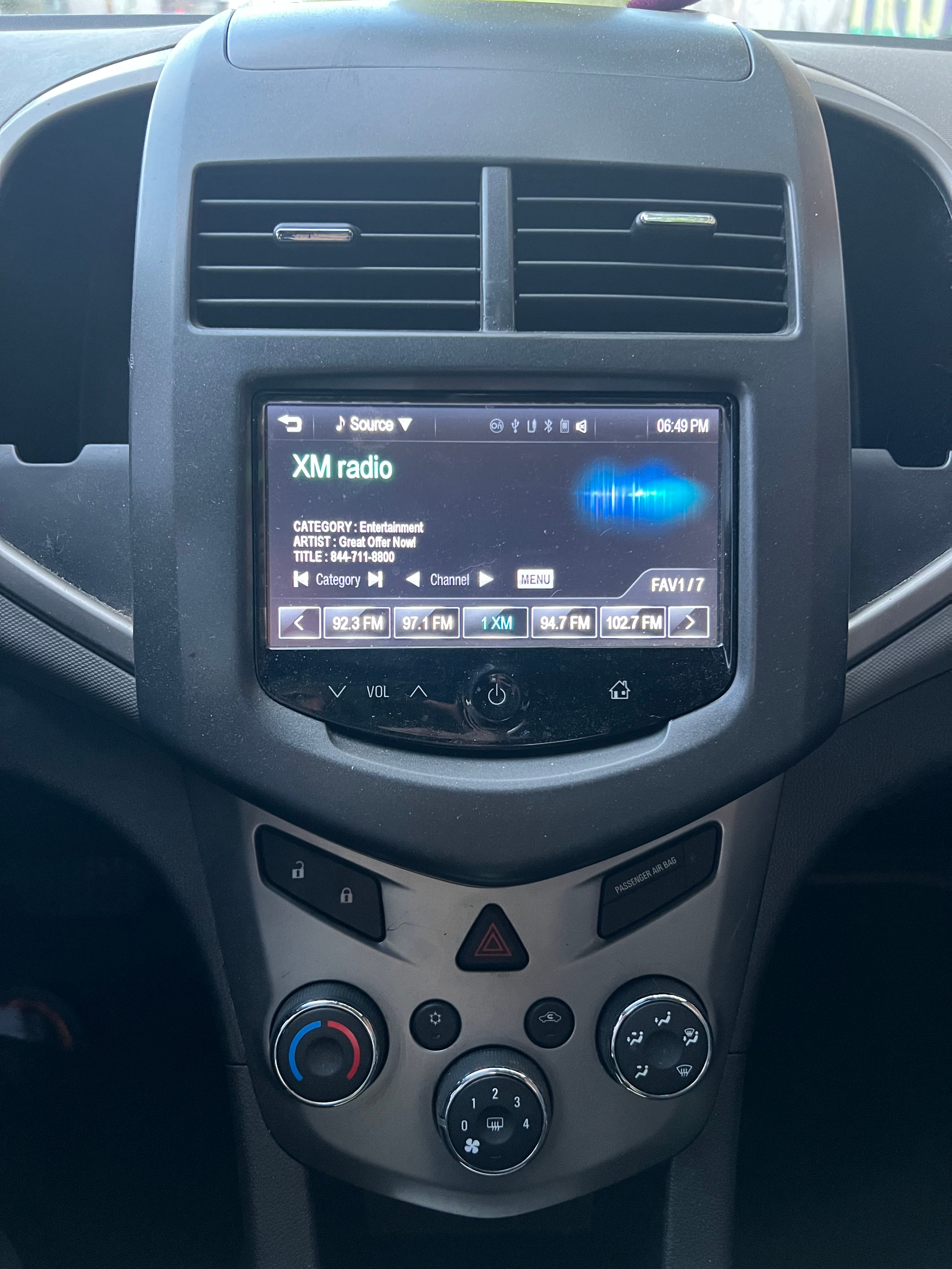 Used 2016 Chevrolet Sonic LT FWD image 9