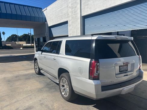 Used 2015 GMC Yukon XL SLT w/ Open Road Package image 4