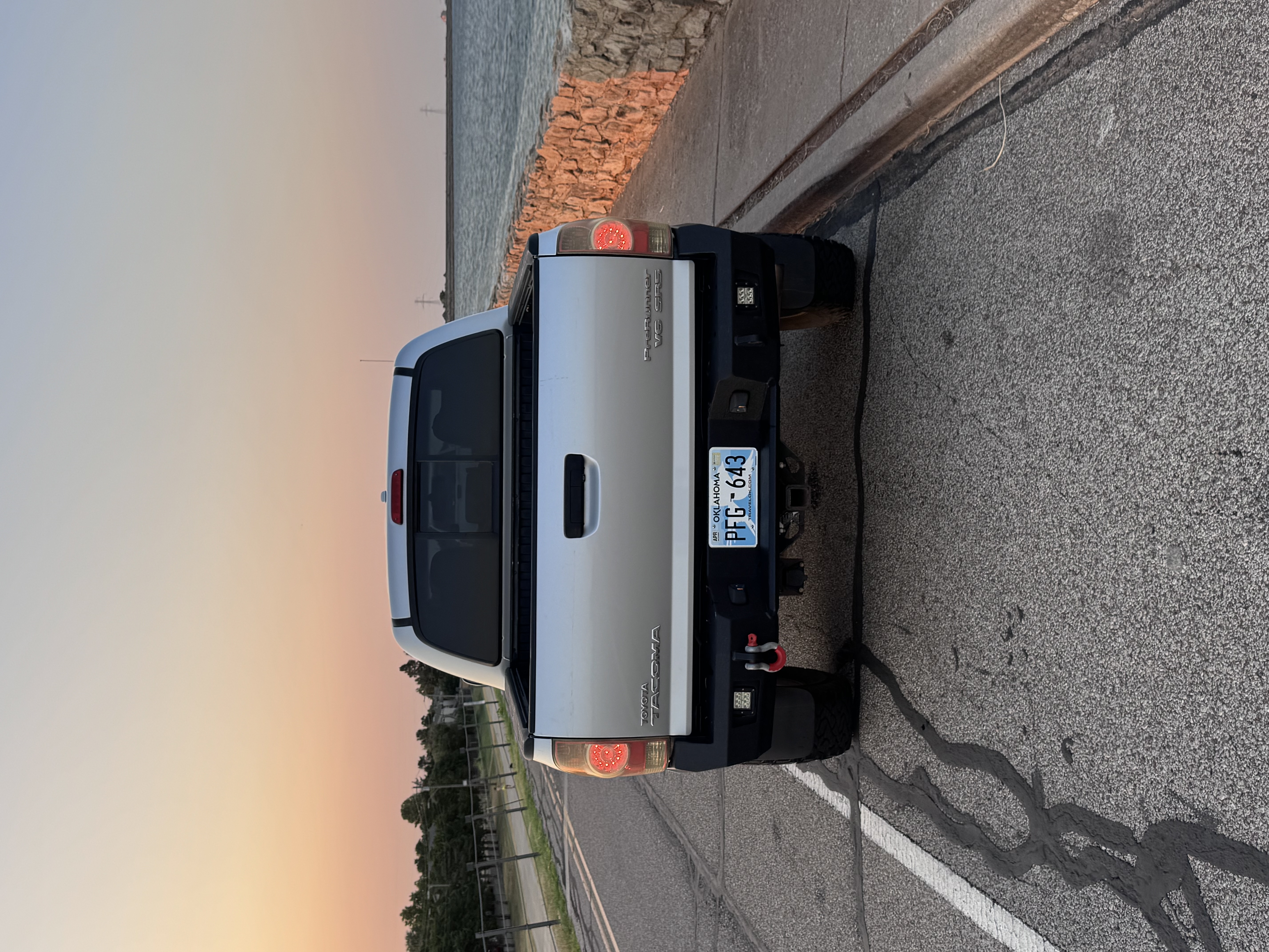 Used 2010 Toyota Tacoma PreRunner RWD image 8