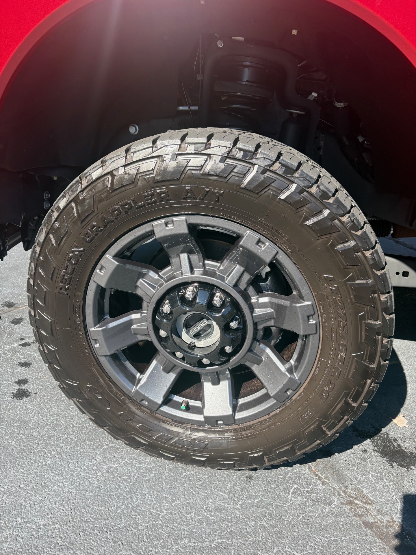 Used 2024 Ford F250 XLT w/ XLT Premium Package AWD/4WD image 17