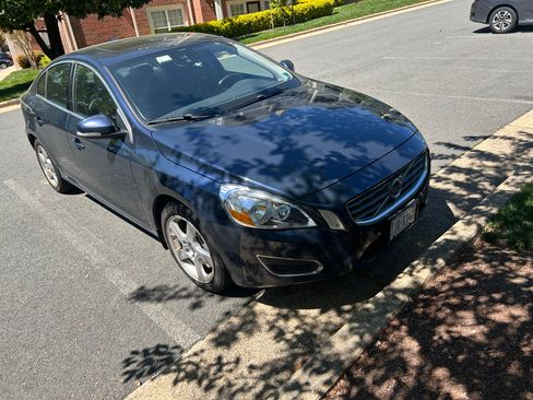 Used 2012 Volvo S60 T5 image 6