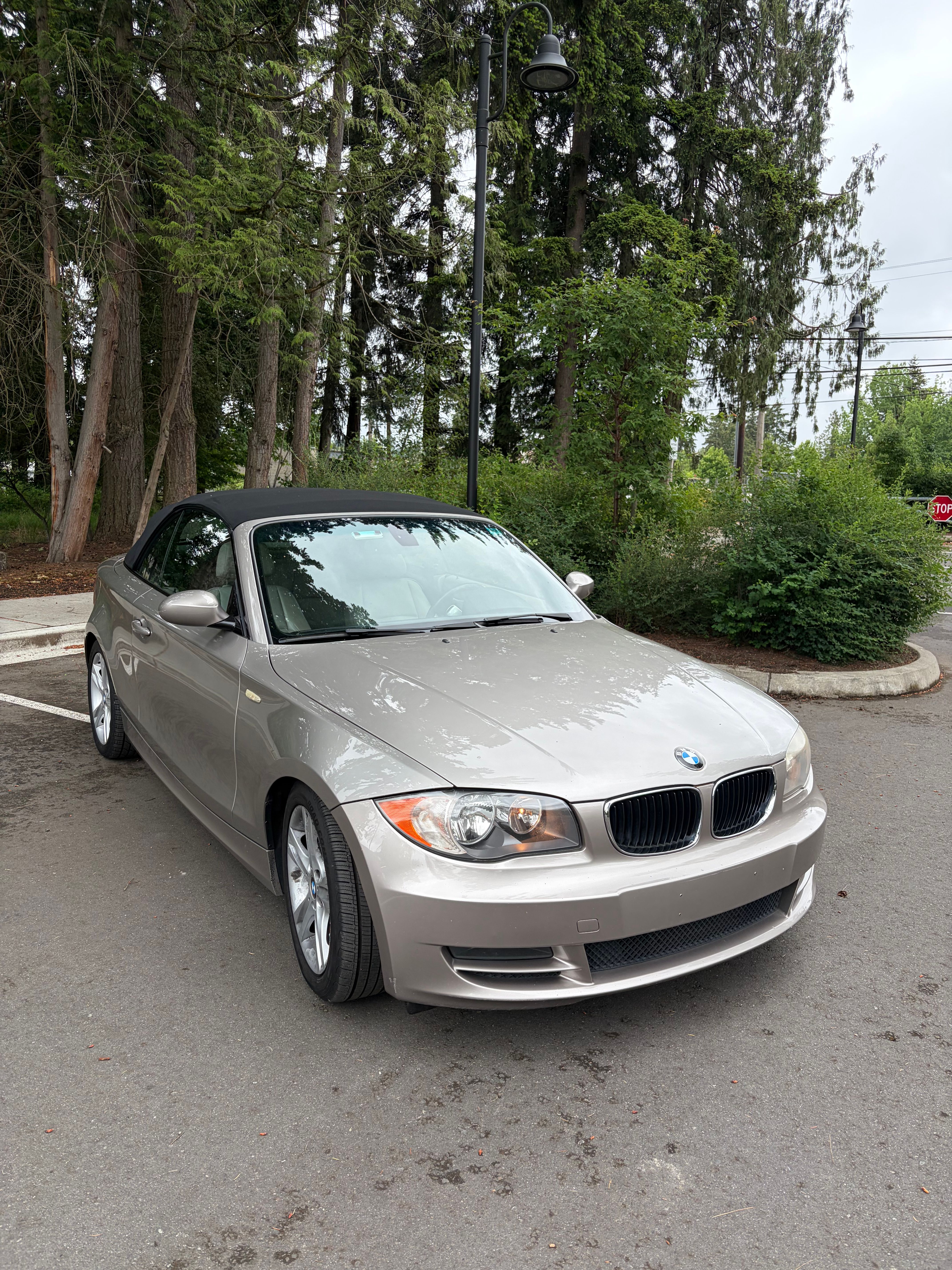 Used 2008 BMW 128i Convertible RWD image 9
