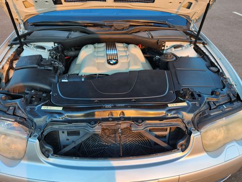 Used 2002 BMW 745i image 6
