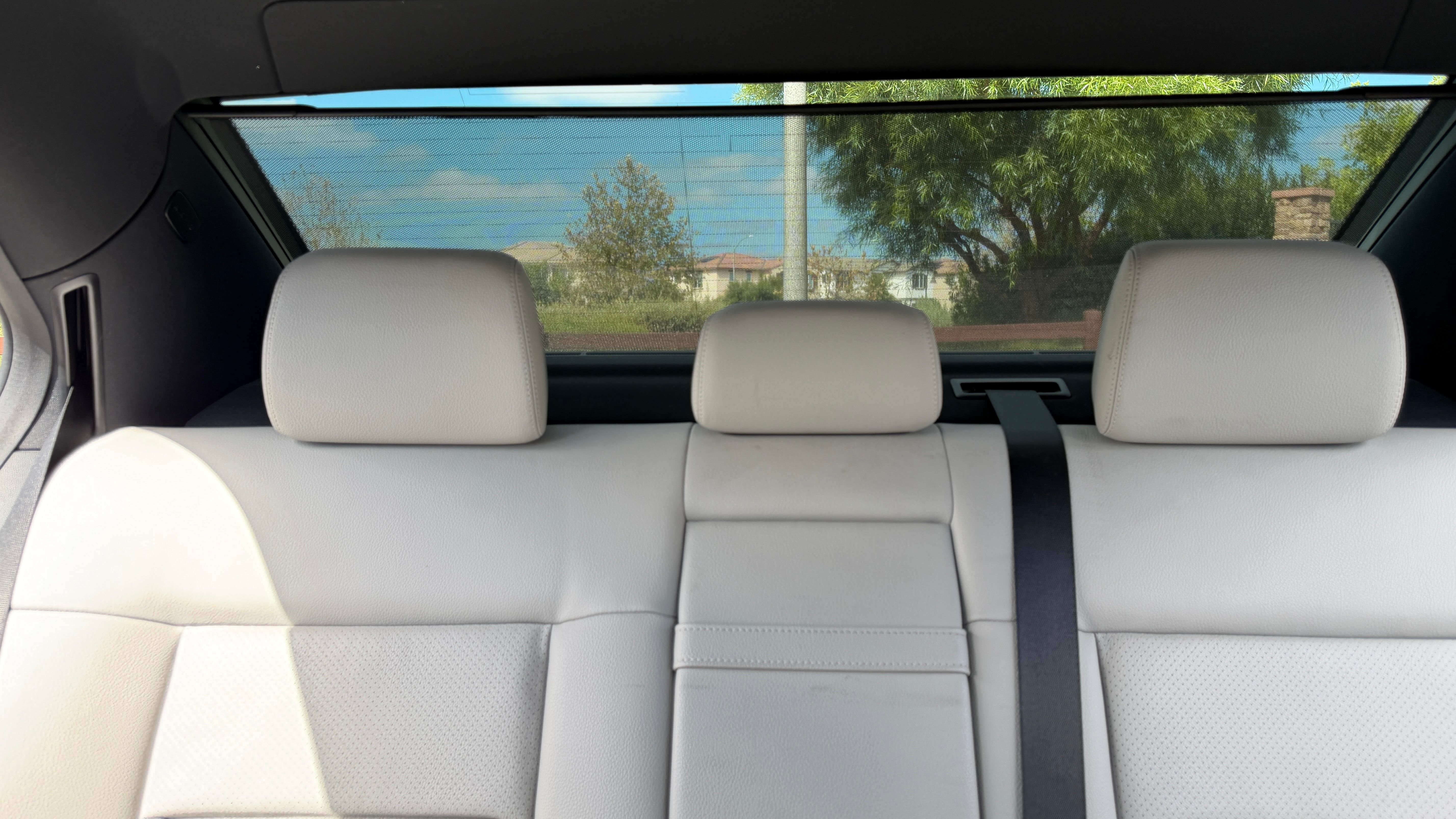 Used 2012 Mercedes-Benz E 350 Sedan image 29