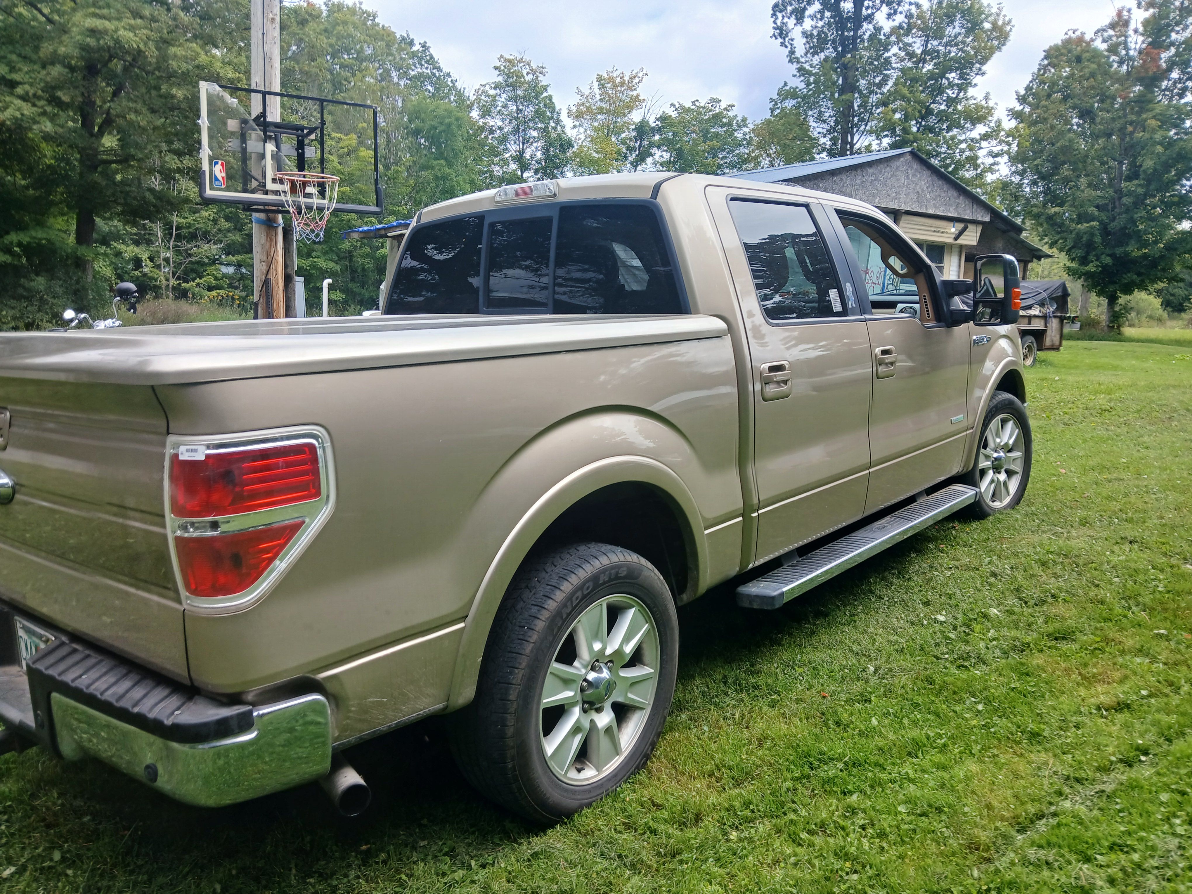 Used 2013 Ford F150 Lariat w/ Luxury Equipment Group RWD image 4