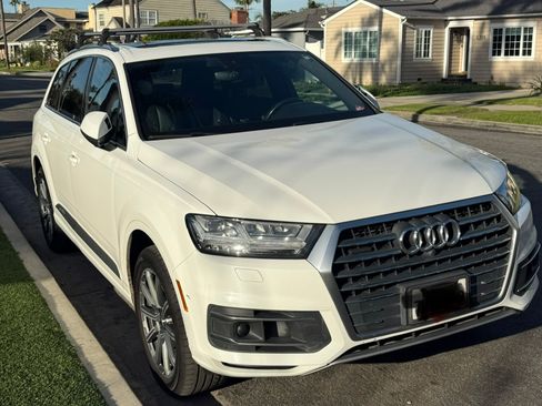 Used 2017 Audi Q7 3.0T Premium Plus image 2