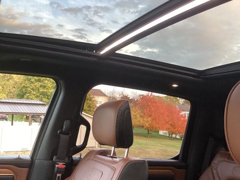 Used 2020 RAM 1500 Limited image 18