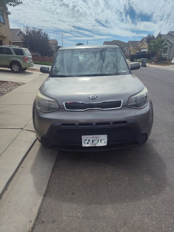 Used 2015 Kia Soul + FWD image 1