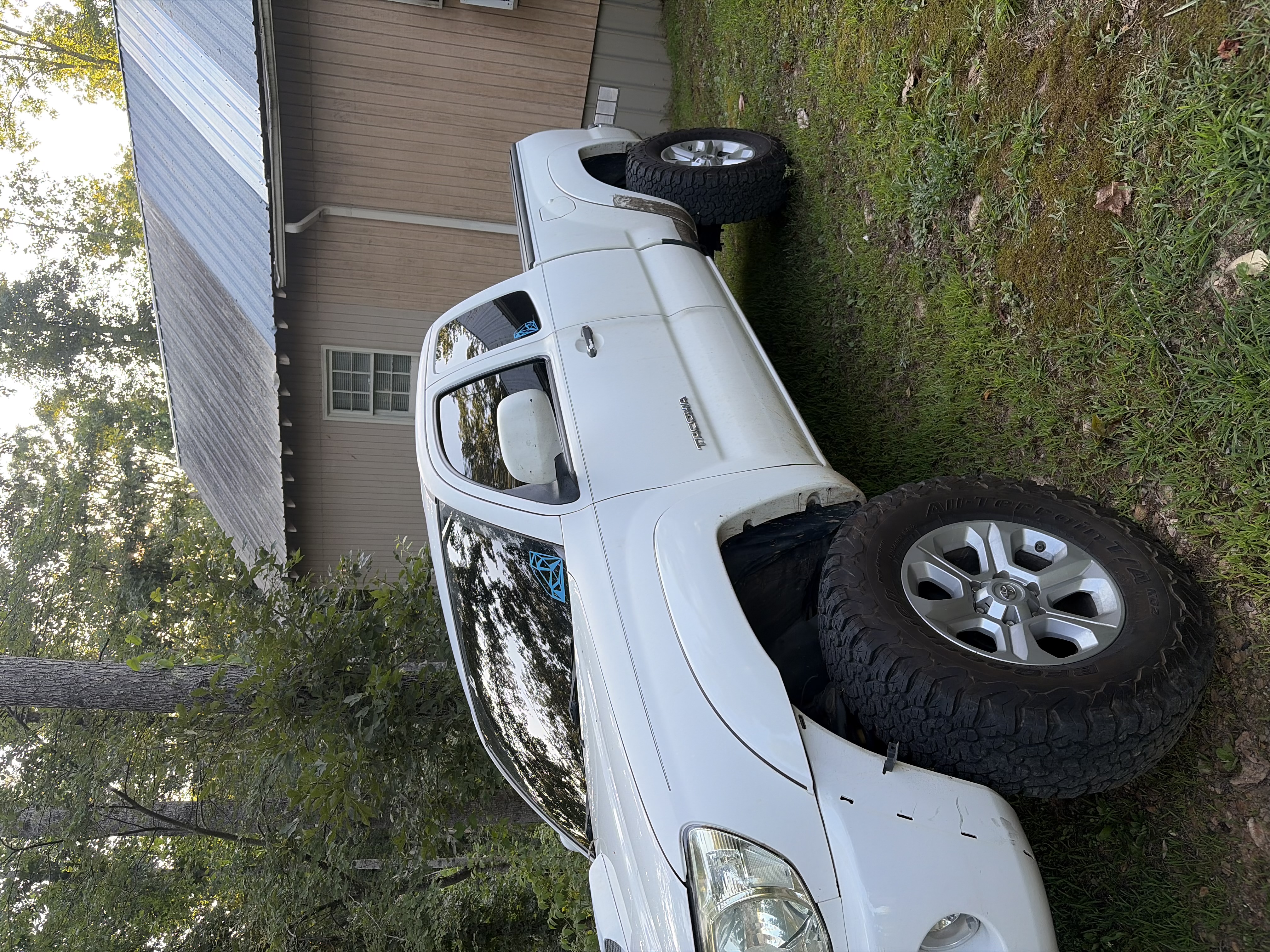 Used 2010 Toyota Tacoma PreRunner RWD image 15