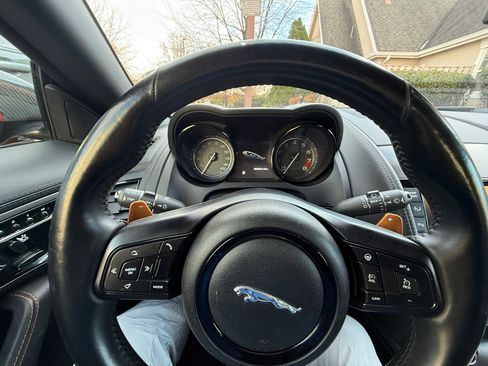 Used 2014 Jaguar F-TYPE S image 24
