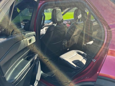 Used 2020 Ford Explorer ST w/ ST Street Pack AWD/4WD image 12