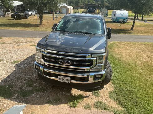 Used 2020 Ford F250 Lariat w/ Lariat Ultimate Package AWD/4WD image 1