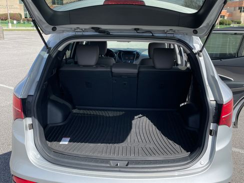 Used 2014 Hyundai Santa Fe Sport w/ Technology Package 04 FWD image 16
