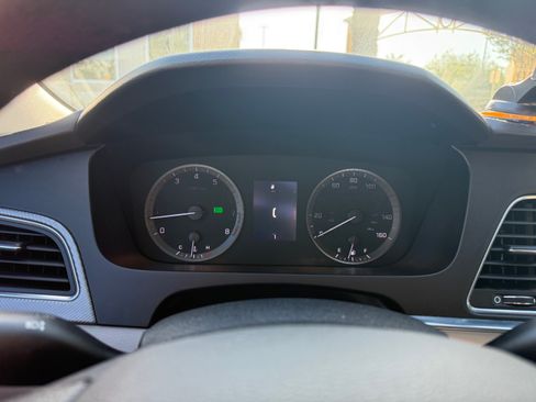 Used 2016 Hyundai Sonata SE FWD image 9