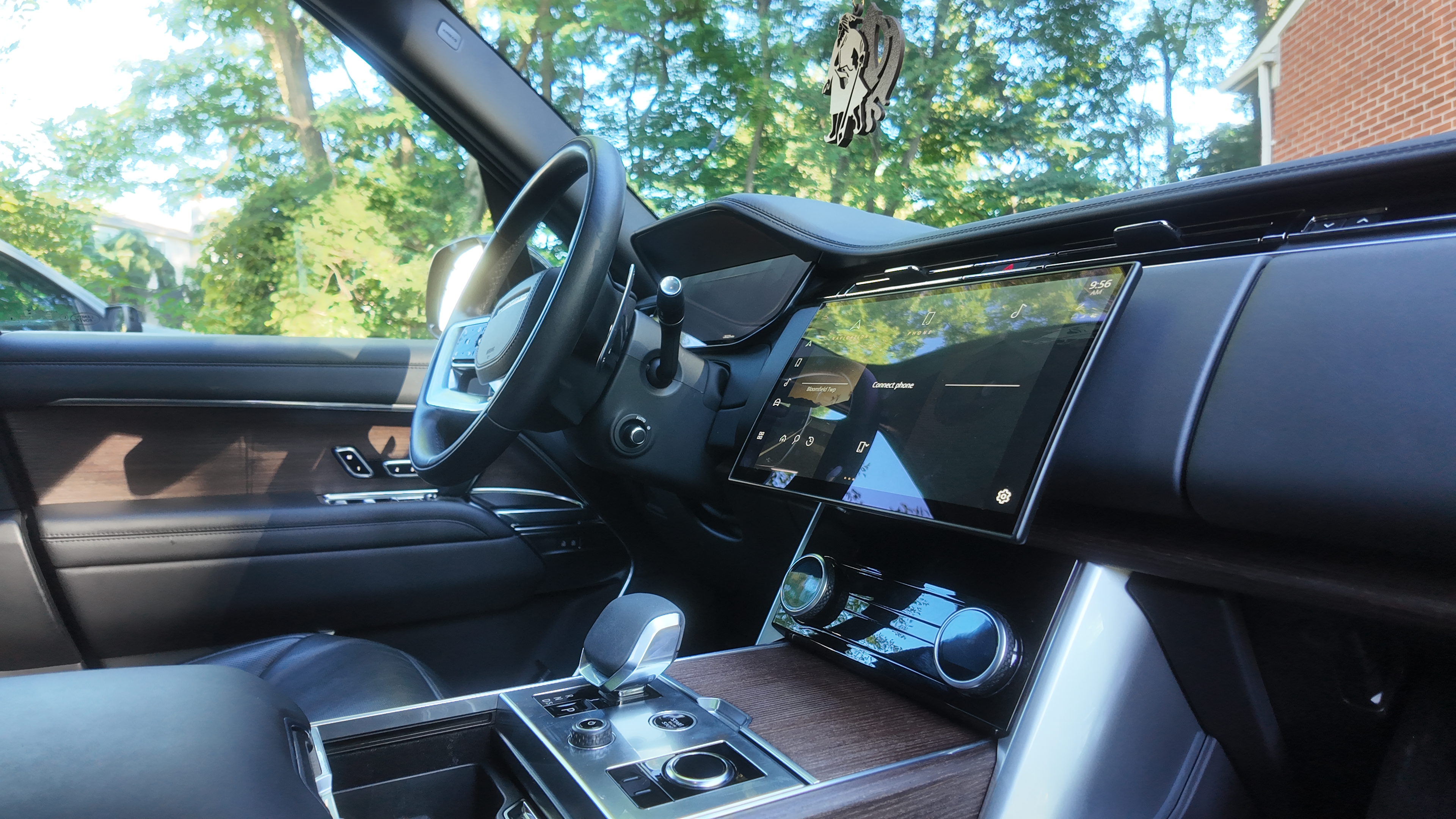 Used 2023 Land Rover Range Rover Autobiography AWD/4WD image 13