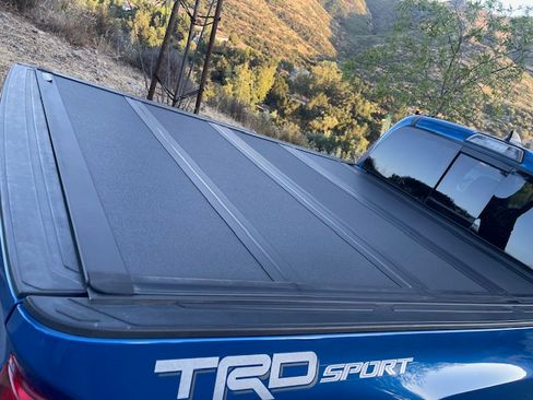 Used 2017 Toyota Tacoma TRD Sport RWD image 15