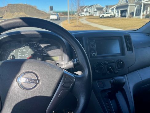 Used 2006 Toyota Solara SLE image 12