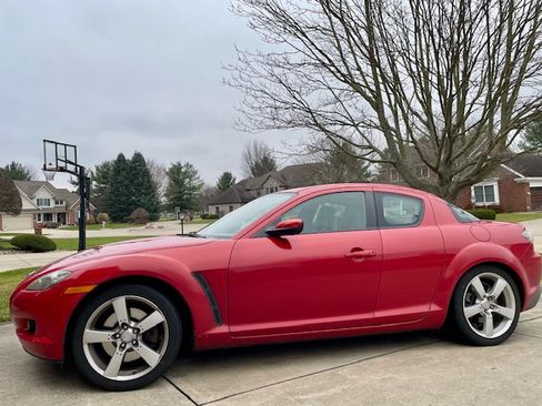 Used 2004 MAZDA RX-8 w/ MT Grand Touring Pkg image 2