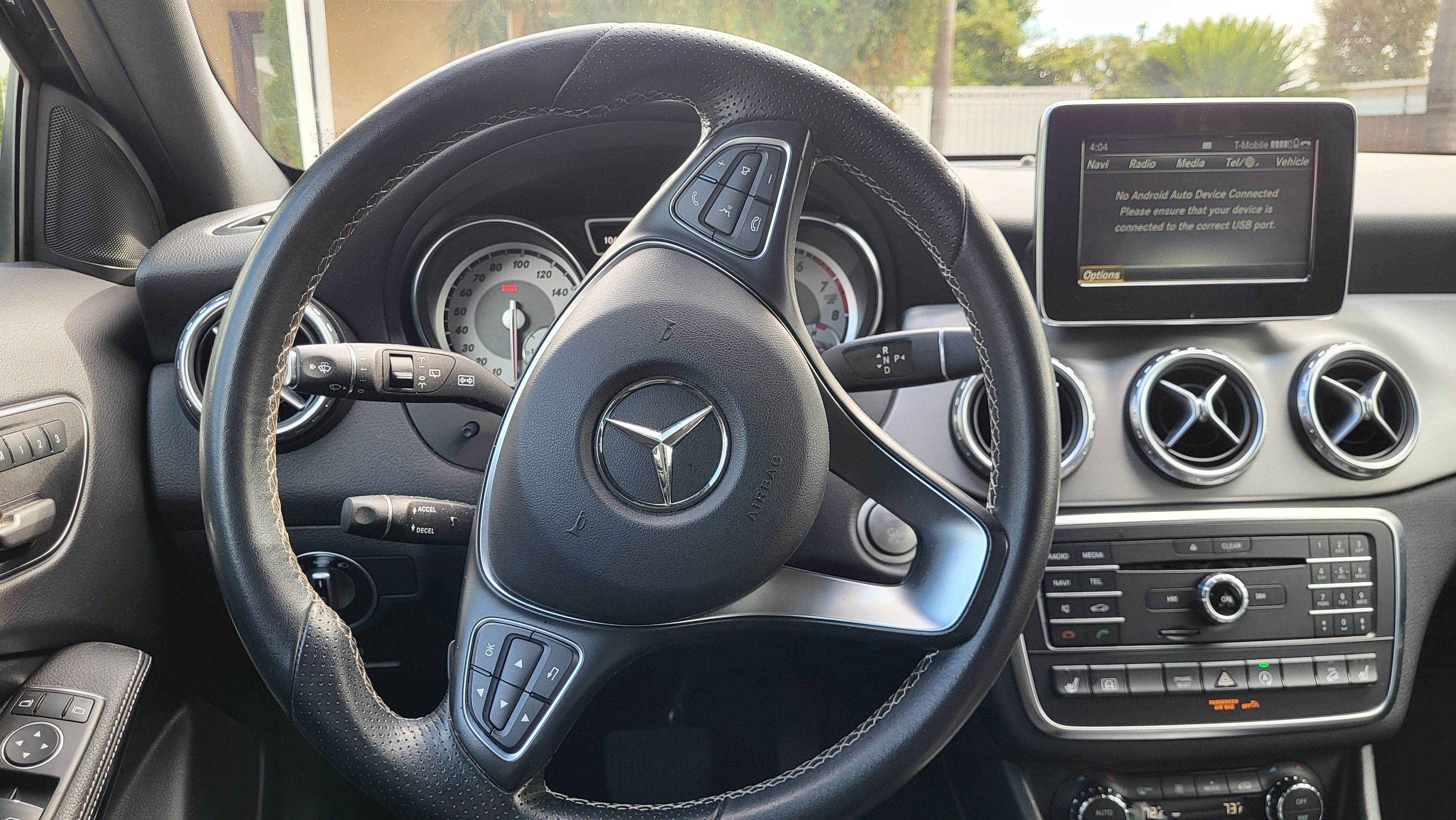 Used 2017 Mercedes-Benz GLA 250 4MATIC image 16