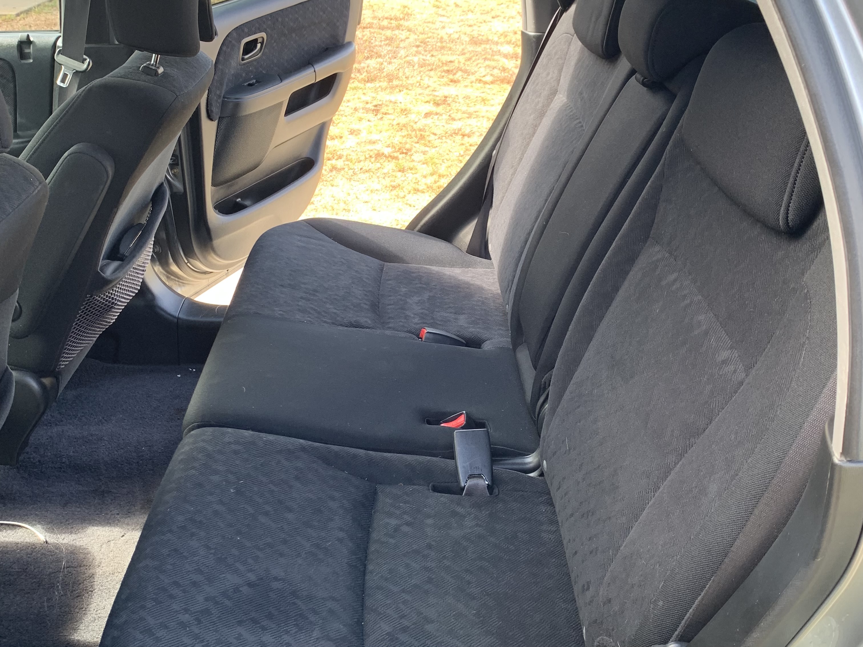 Used 2005 Honda CR-V LX image 6