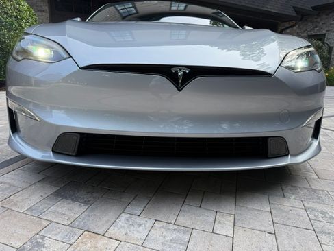Used 2025 Tesla Model S Plaid AWD/4WD image 6