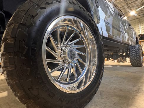 Used 2020 Ford F250 Lariat w/ Lariat Ultimate Package image 14