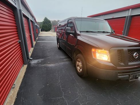 Used 2015 Nissan NV 1500 SV w/ Technology Package image 4