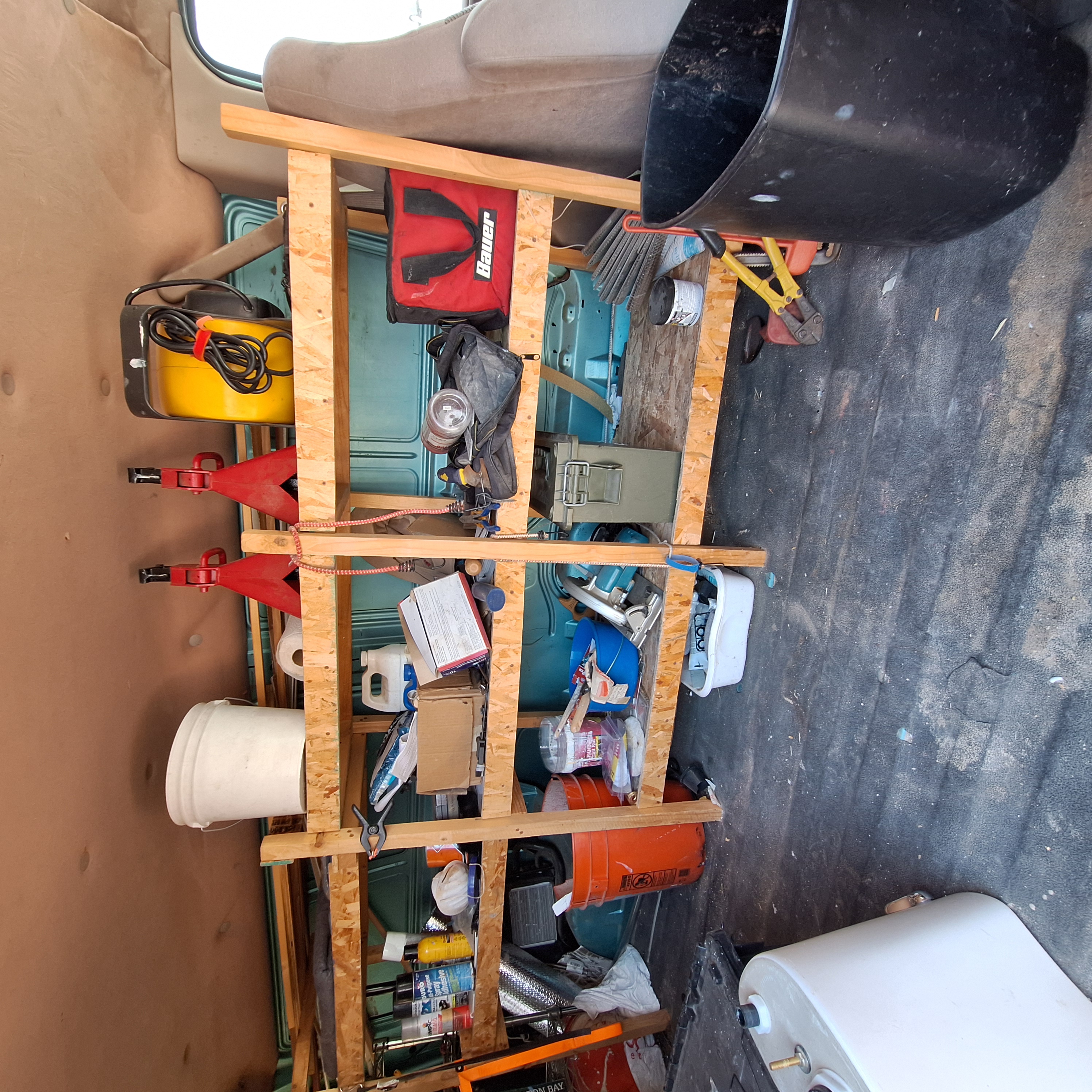 Used 1994 Ford E-250 and Econoline 250 RWD image 2