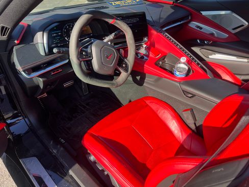 Used 2023 Chevrolet Corvette Stingray Preferred Cpe w/ Z51 Performance Package image 14