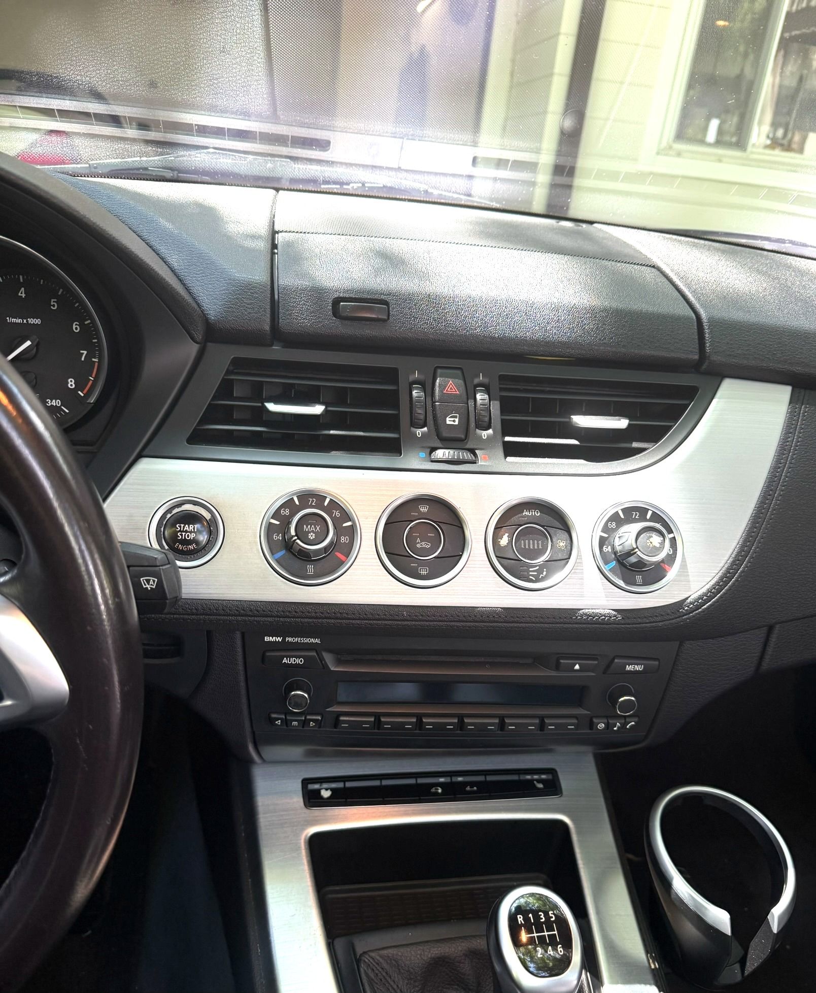 Used 2009 BMW Z4 sDrive35i RWD image 14