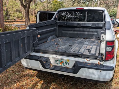 Used 2013 Honda Ridgeline RT image 11