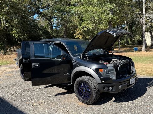 Used 2013 Ford F150 Raptor w/ Luxury Equipment Group image 15