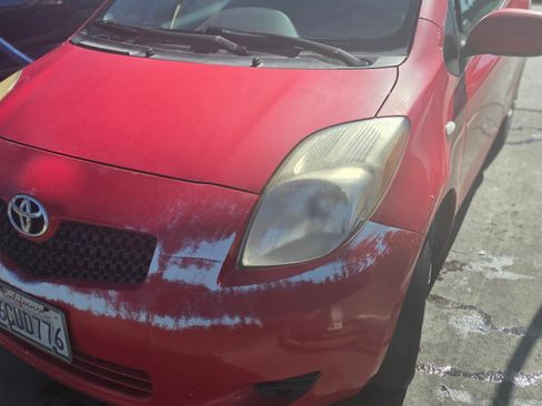 Used 2008 Toyota Yaris 2-Door Hatchback image 12