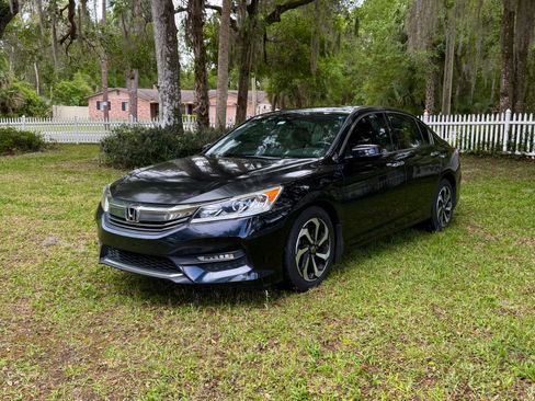 Used 2016 Honda Accord EX-L image 9