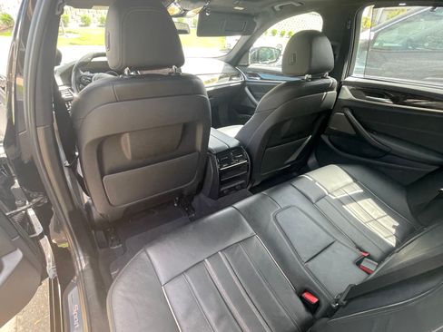 Used 2019 BMW 540i w/ Executive Package RWD image 9