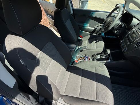 Used 2017 Kia Forte LX FWD image 15