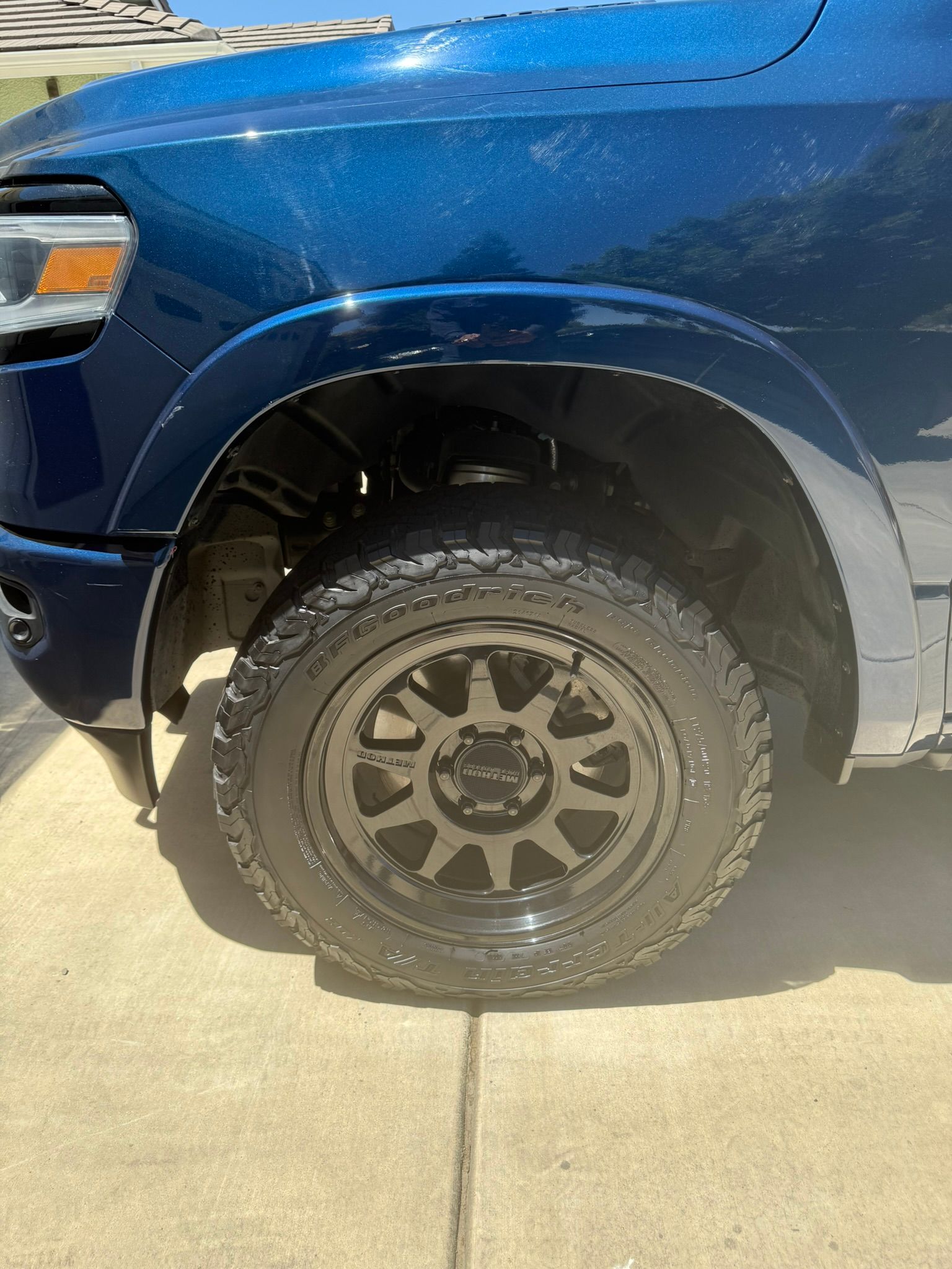 Used 2023 RAM 1500 Limited AWD/4WD image 10
