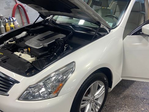 Used 2013 INFINITI G37 x Sedan w/ Premium Pkg AWD/4WD image 14