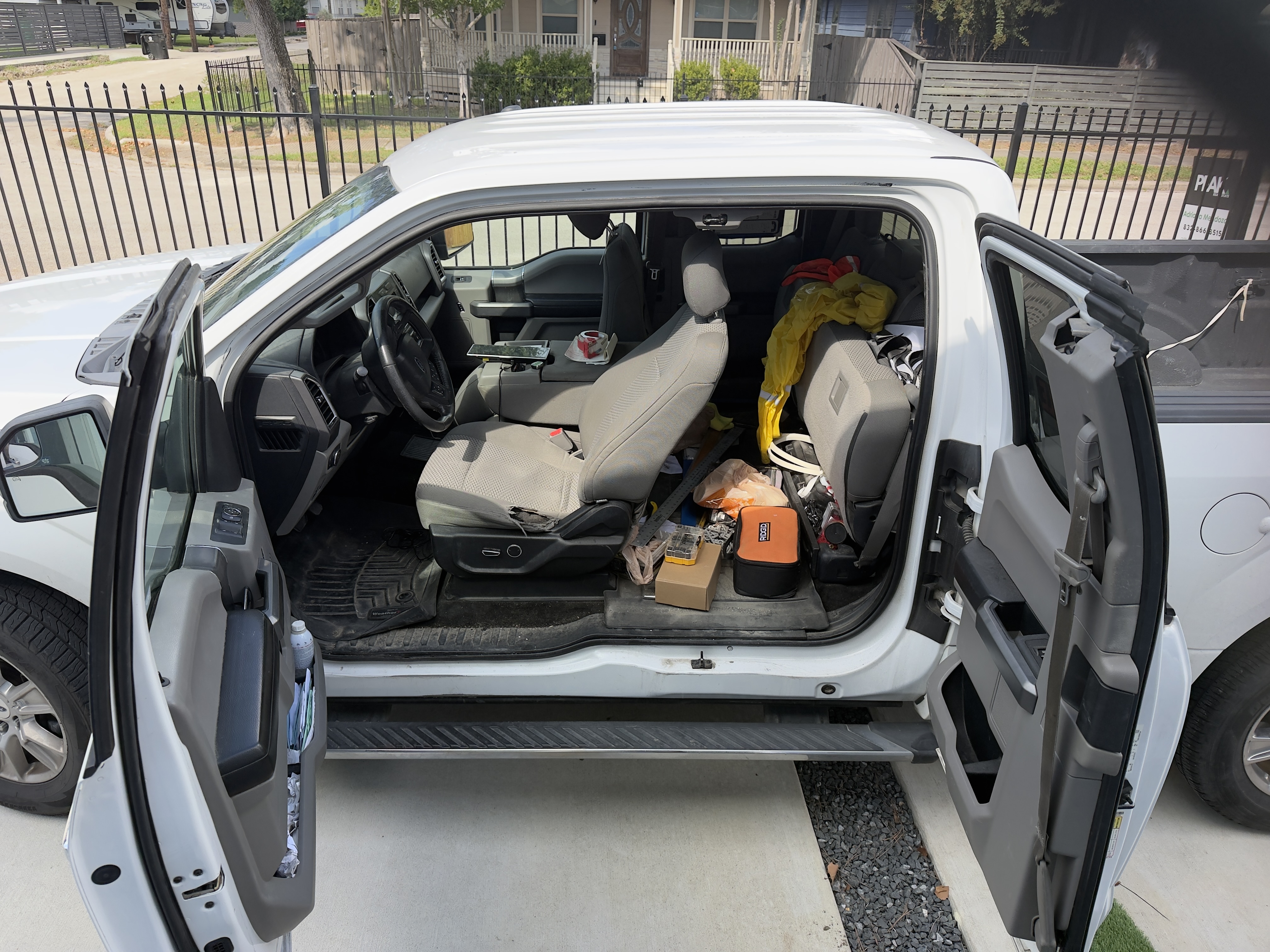 Used 2015 Ford F150 XLT w/ Equipment Group 301A Mid RWD image 12