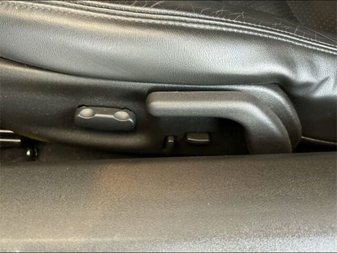 Used 2005 Chevrolet Corvette Convertible w/ Preferred Equipment Group image 15