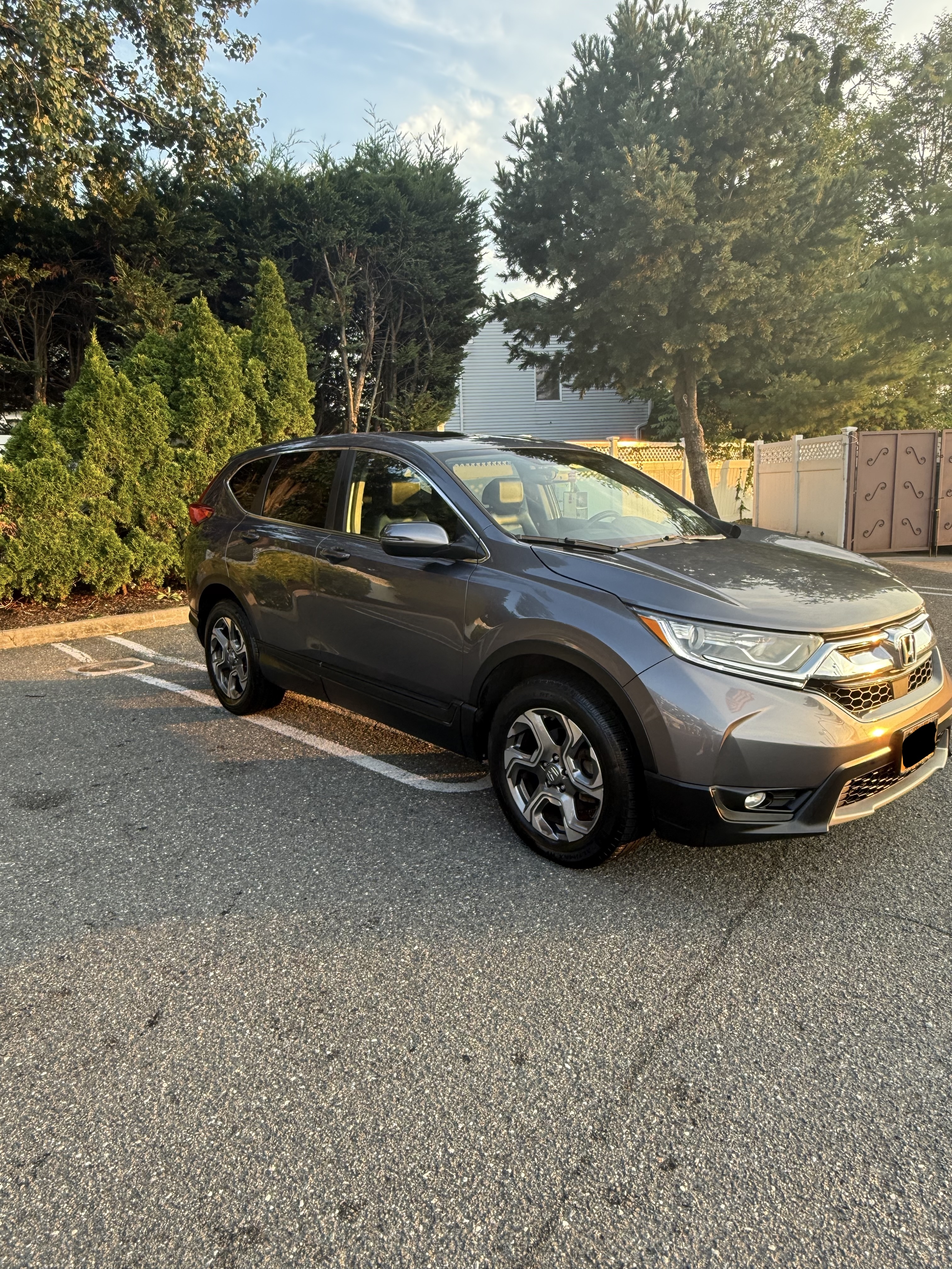 Used 2019 Honda CR-V EX-L image 2