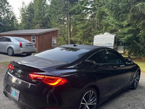 Used 2017 INFINITI Q60 3.0t w/ Premium Plus Package 3.0T image 5