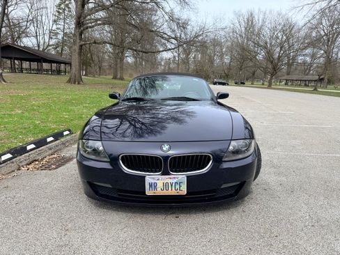 Used 2007 BMW Z4 3.0i image 2