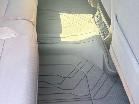 Used 2021 Chevrolet Silverado 1500 RST AWD/4WD image 22