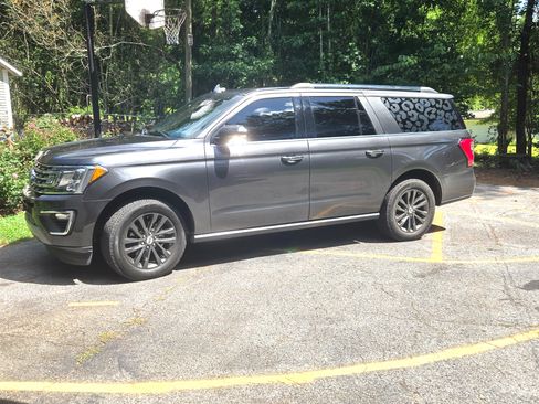 Used 2021 Ford Expedition Max Limited RWD image 10